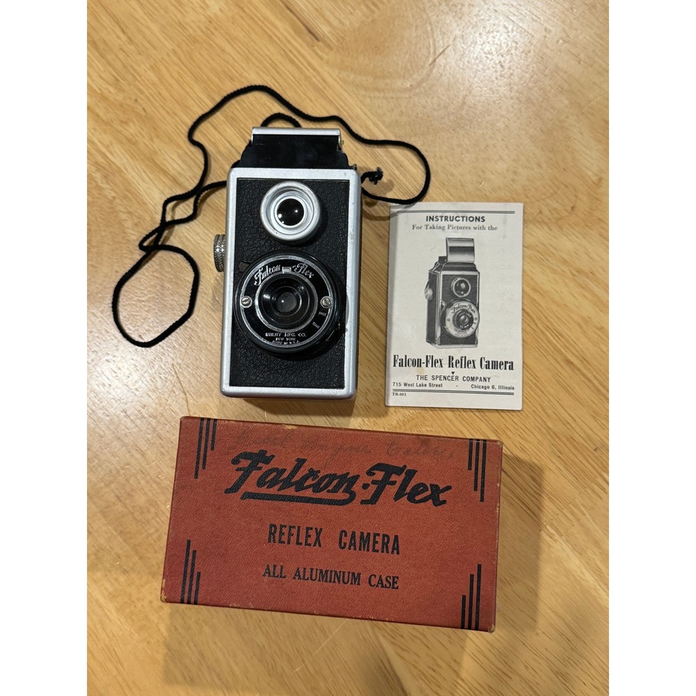 Vintage Falcon-Flex Reflex Camera Model M All Aluminum Case Box 1940's